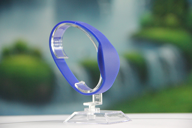 飛利浦CPU卡可以兼容M1系列芯片卡，安全性更高