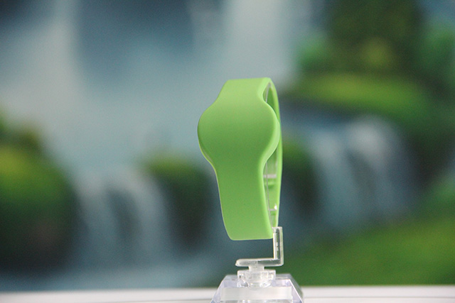 ic腕帶應(yīng)該如何選擇它的硬度？