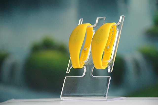 針對織嘜腕帶內(nèi)置RFID電子芯片衣服行業(yè)計劃實施 針對織嘜腕帶內(nèi)置RFID電子芯片衣服行業(yè)計劃實施