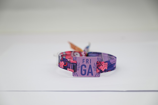 磁條卡、金融IC卡、芯片磁條復(fù)合卡區(qū)別